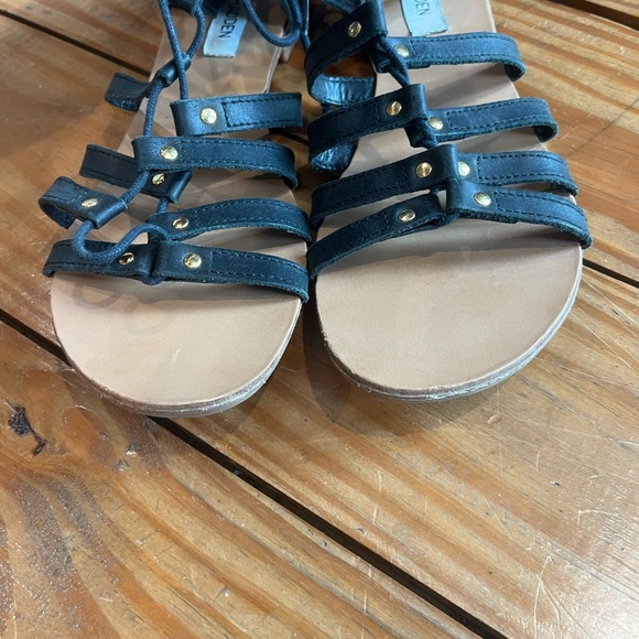 (36) *STEVE MADDEN SANDALS* - Picture 6 of 11